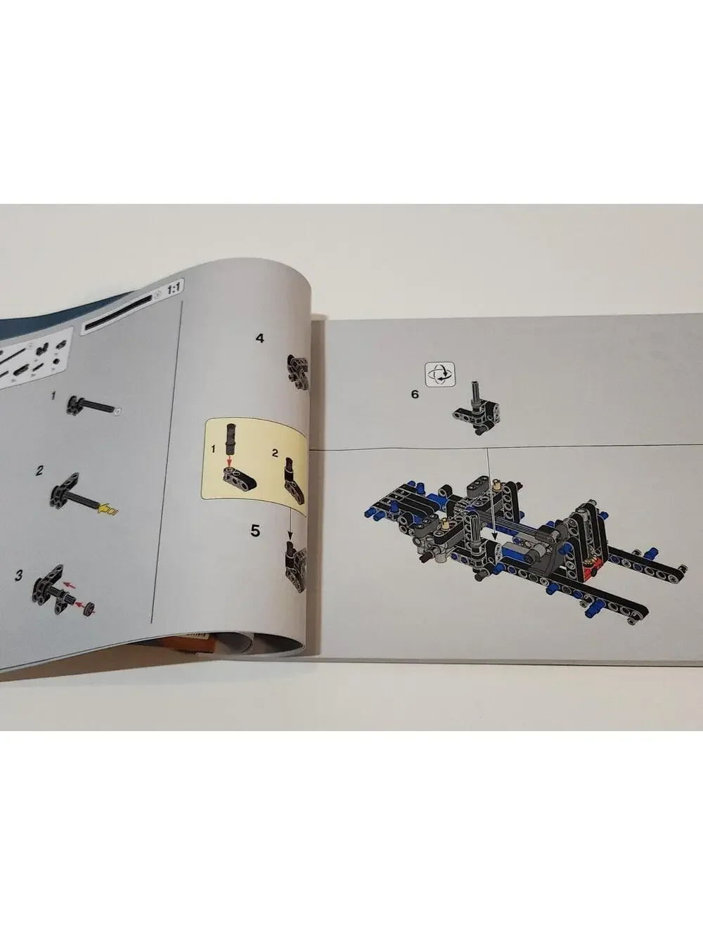 Lego Technic 42123 McLaren Senna GTR Manual Only